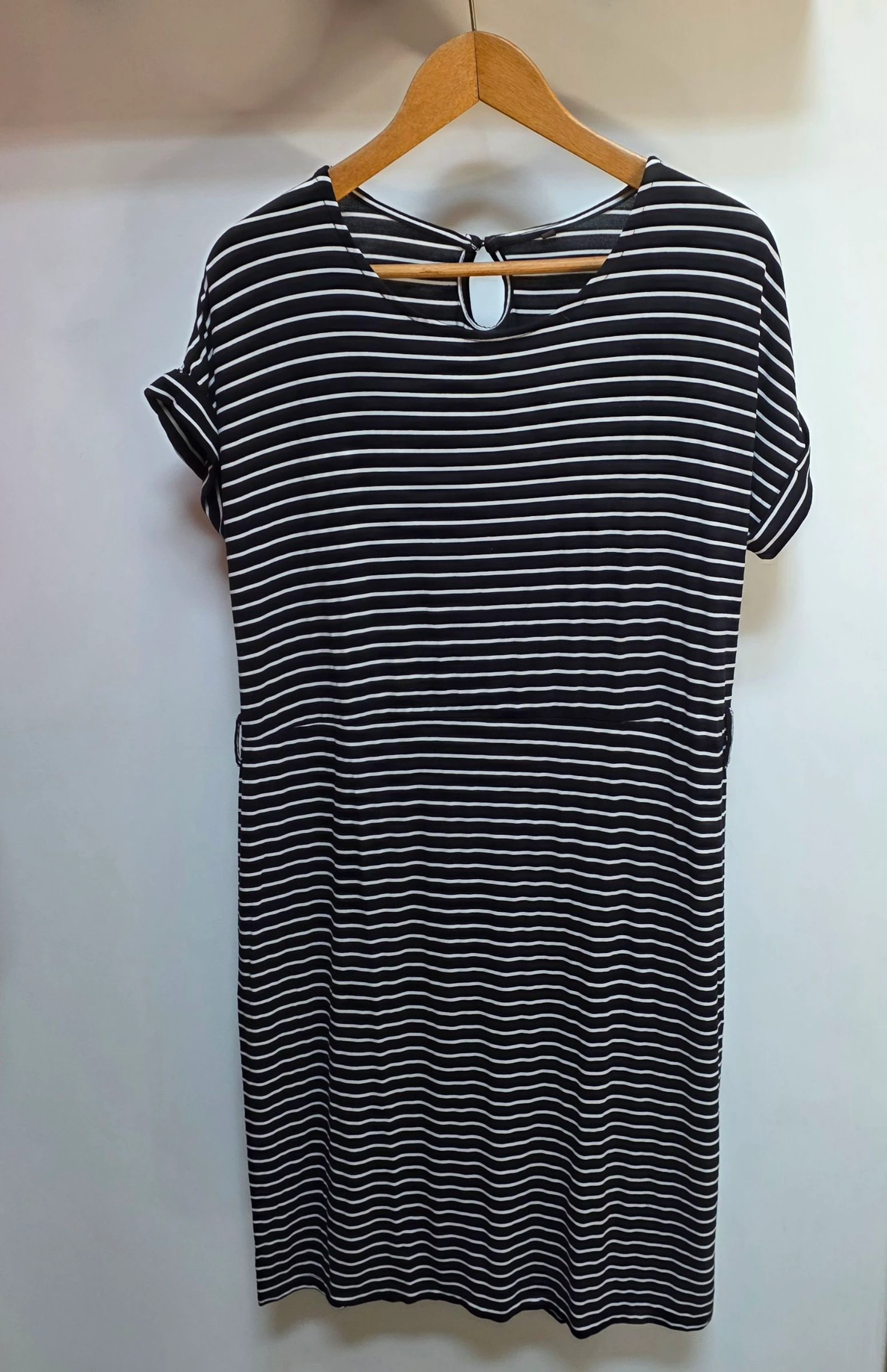 Robe marinière noire et blanche L 40 robe courte fluide rayée